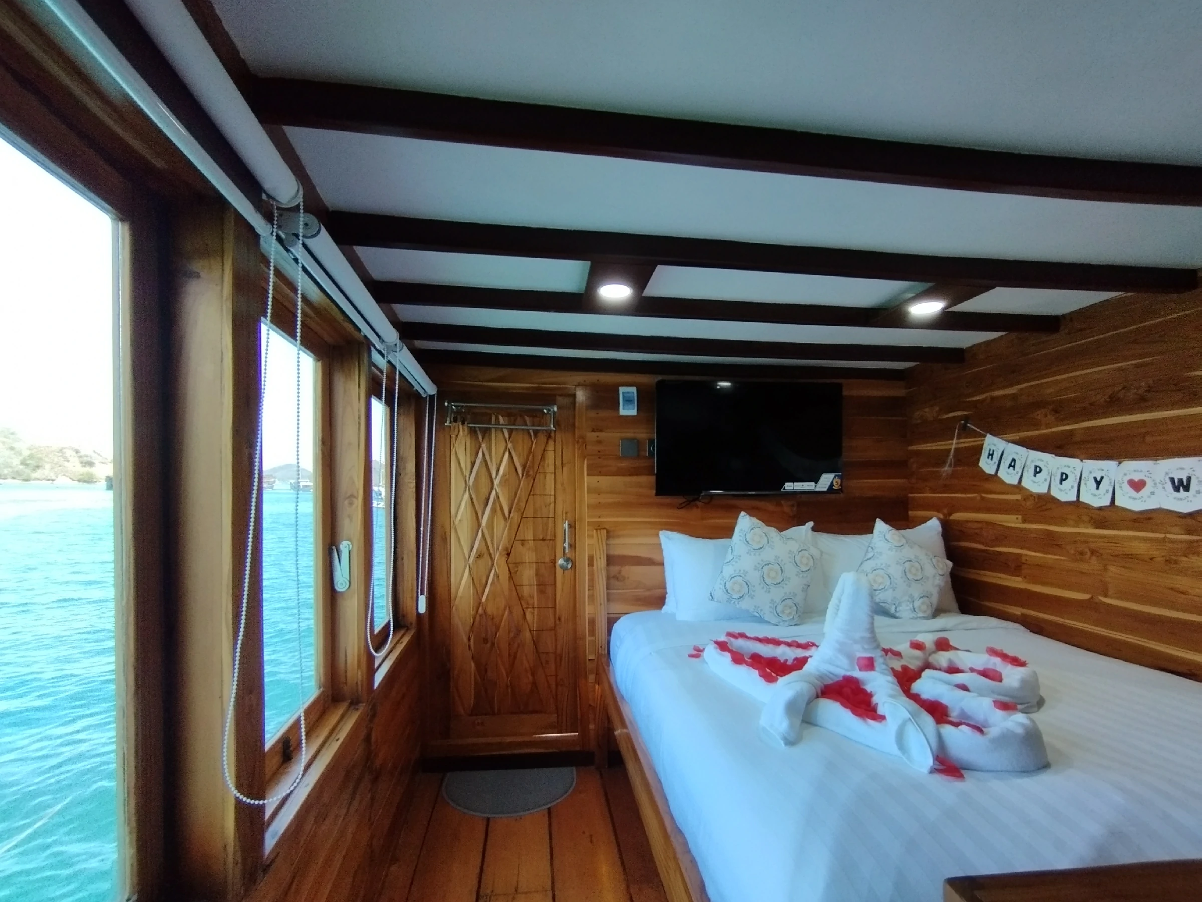 Deluxe Ocean View_Soe Besar Vanrei