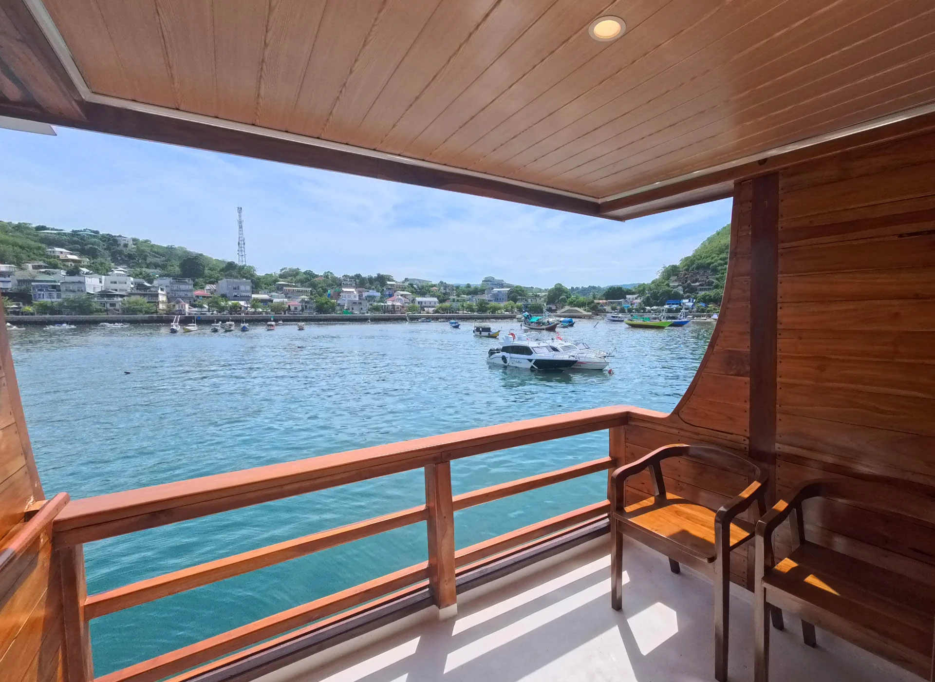 Arfisyana02-Suite Panoramic Balcony-Balcony