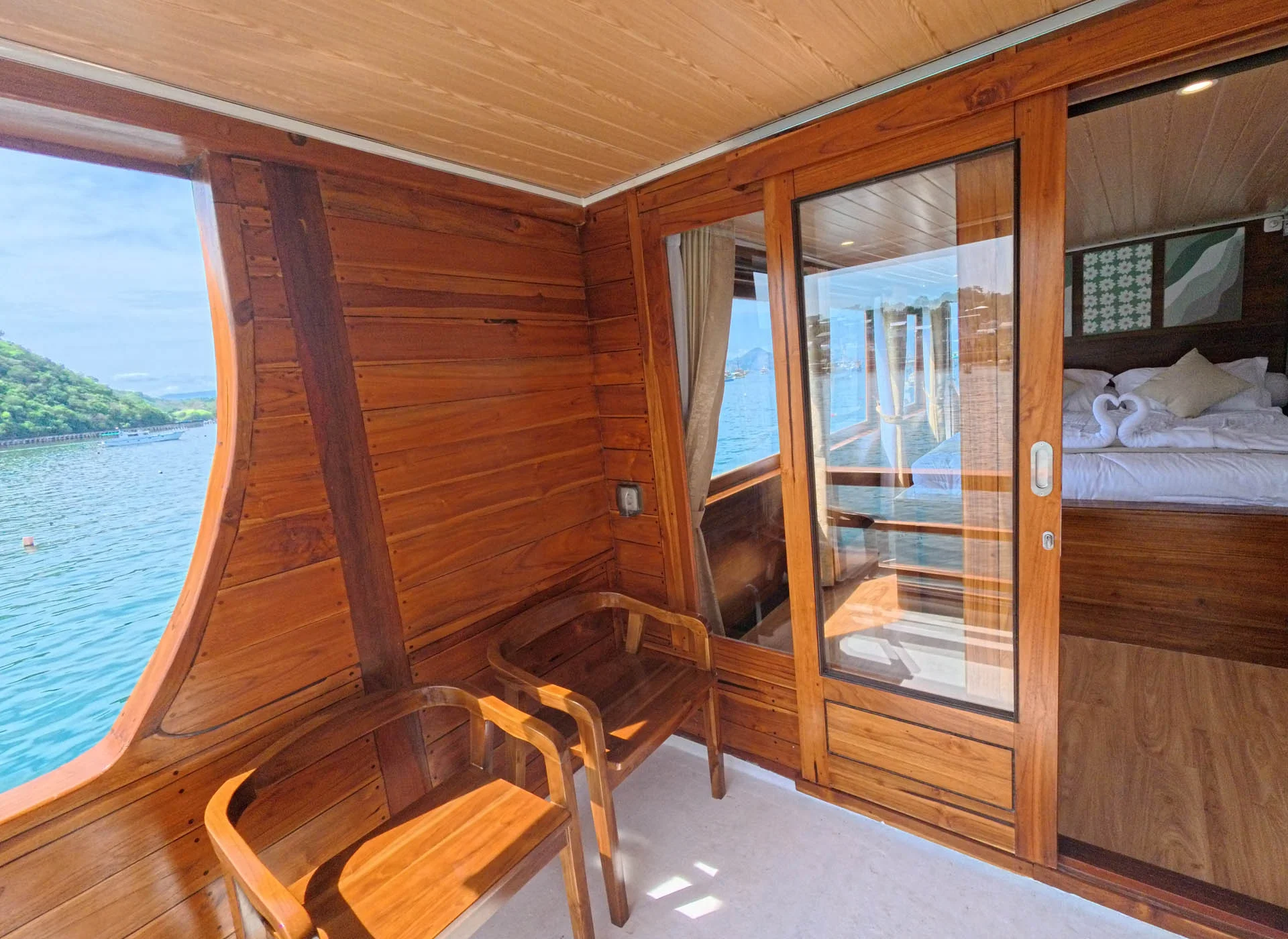 Arfisyana02-Suite Panoramic Balcony-Balcony